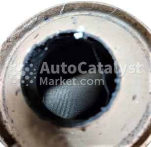 Катализатор от Renault C 418 (HALF)
