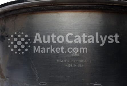 Катализатор от John Deere RE541180 №8