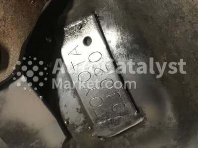Катализатор от Toyota 0J020 №10