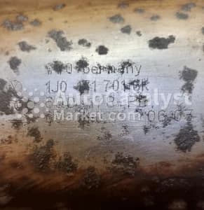 Катализатор от Audi, Volkswagen 1J0131701GK