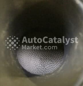 Катализатор от Ferrari CAT129 L06