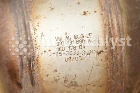 Катализатор от Audi, Skoda, Volkswagen, Seat 1K0131690AK / 1K0178DA