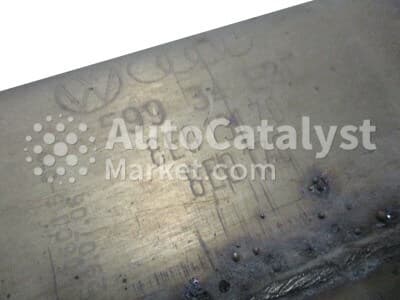 Катализатор от Audi, Volkswagen 8E0131701 / 8E0178AT