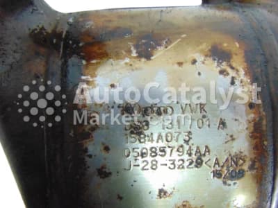 Катализатор от Audi, Volkswagen, Mitsubishi, Jeep 03G131701A №3