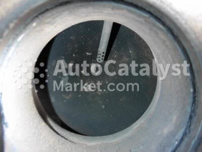 Катализатор от Mitsubishi ME555982