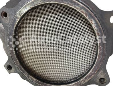 Катализатор от Nissan 20832-VZ20B