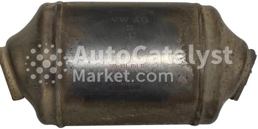 Катализатор от Audi, Skoda, Volkswagen 1K0131701D №1