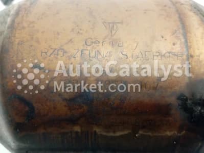 Катализатор от Porsche 7L5254350D