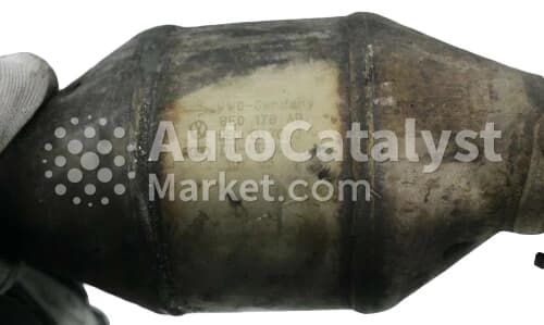 Катализатор от Audi, Volkswagen 8E0131701J / 8E0178BA