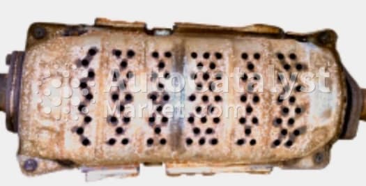 Катализатор от Nissan Nissan Truck / 6 Rows №1