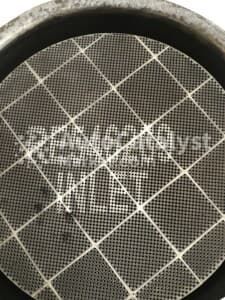 Катализатор от John Deere RE567689