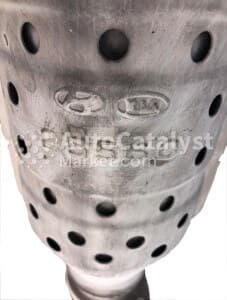 Катализатор от Hyundai, KIA 25560 (Bottom)