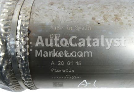 Катализатор от Audi, Volkswagen 04L131701A / 1K0166LA