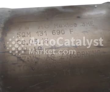 Катализатор от Audi, Volkswagen 5QM131690F