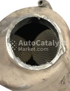 Катализатор от Porsche 7L5254450E
