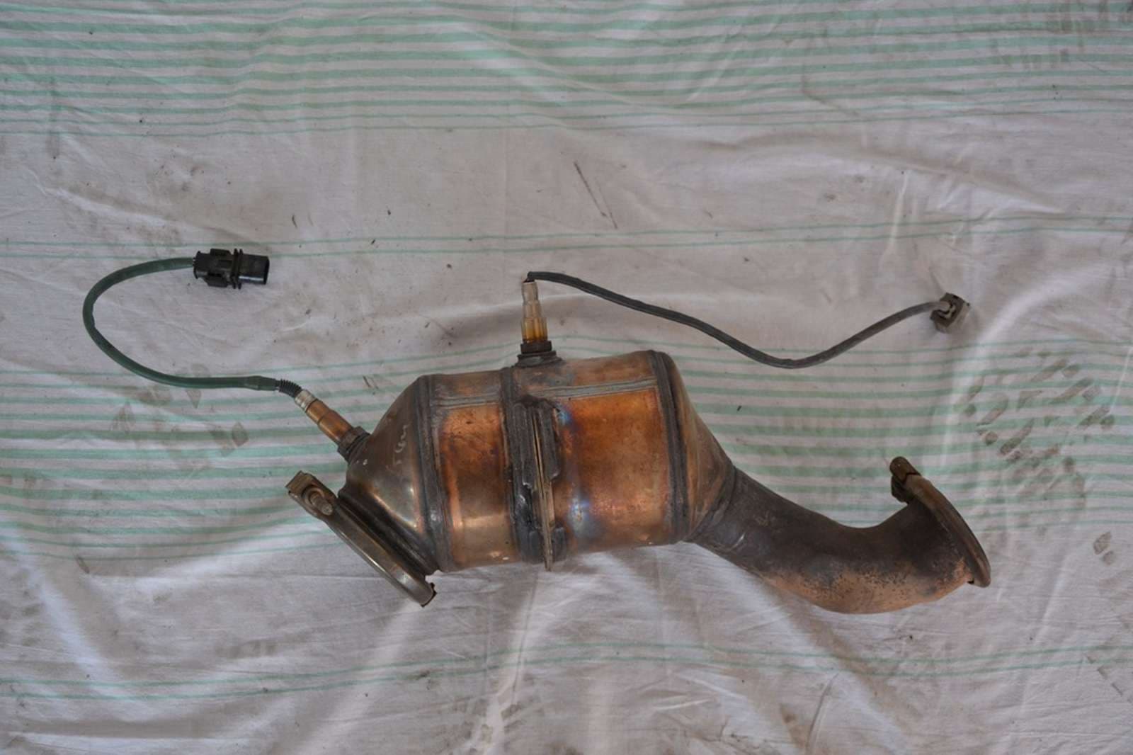 Катализатор от MERCEDES KT0335/A2044904356