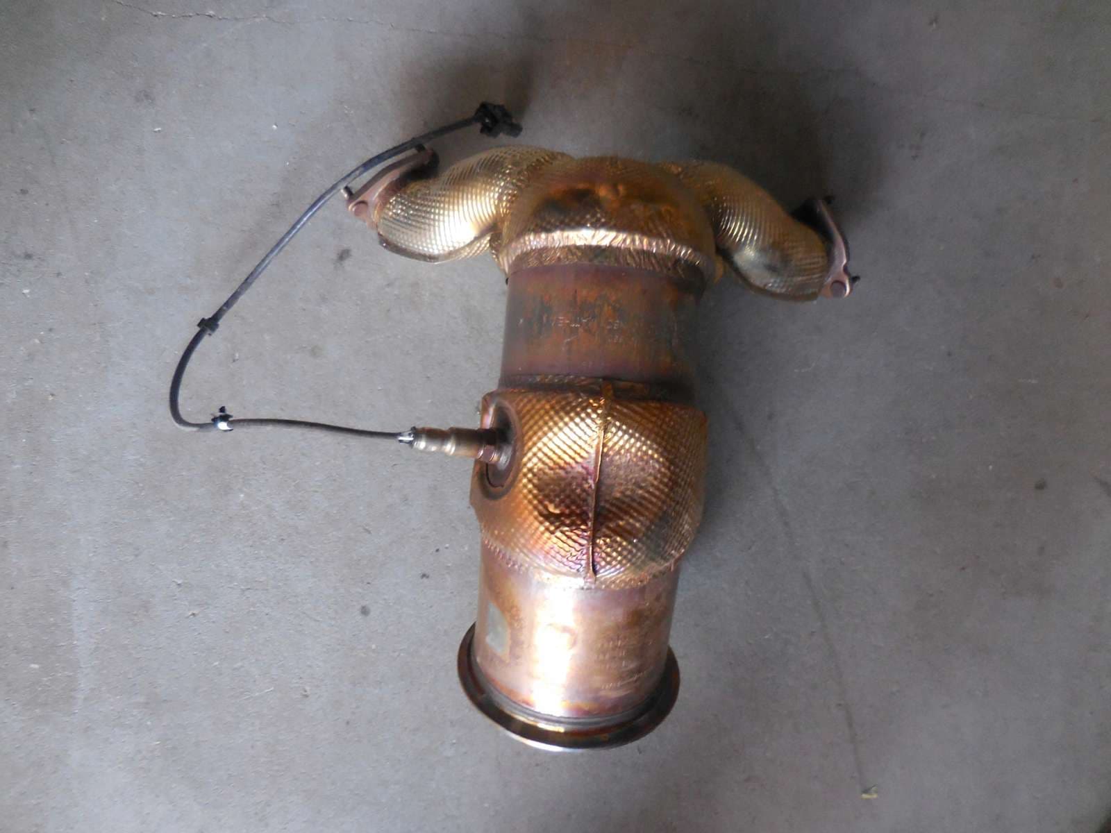 Катализатор от VOLKSWAGEN/AUDI/SKODA/SEAT 8W0131703T/8W0166BA/8-07322.08/8W0131703AA/8W178EA/8.07322.09/CERAMIKA/XRF