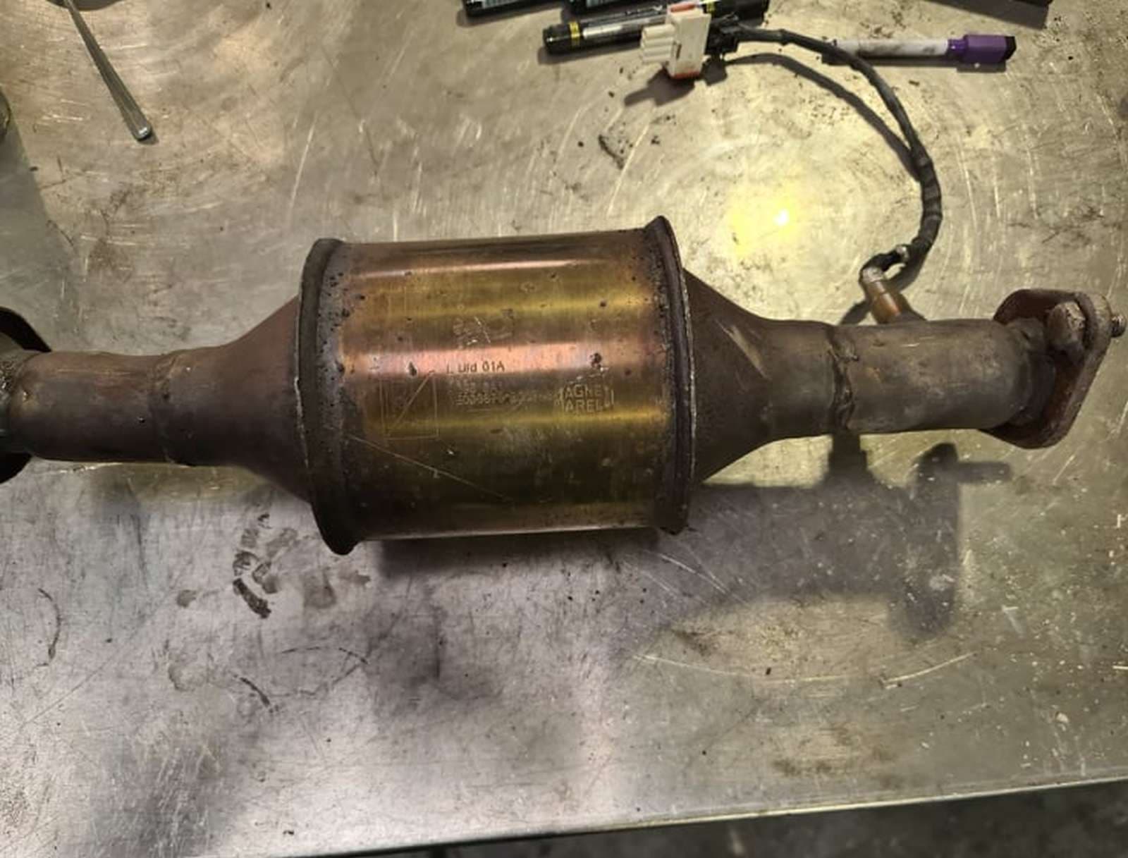 Катализатор от FIAT 1E000870/B007438/LUFD01A/PIAGGIO/CERAMIKA/XRF