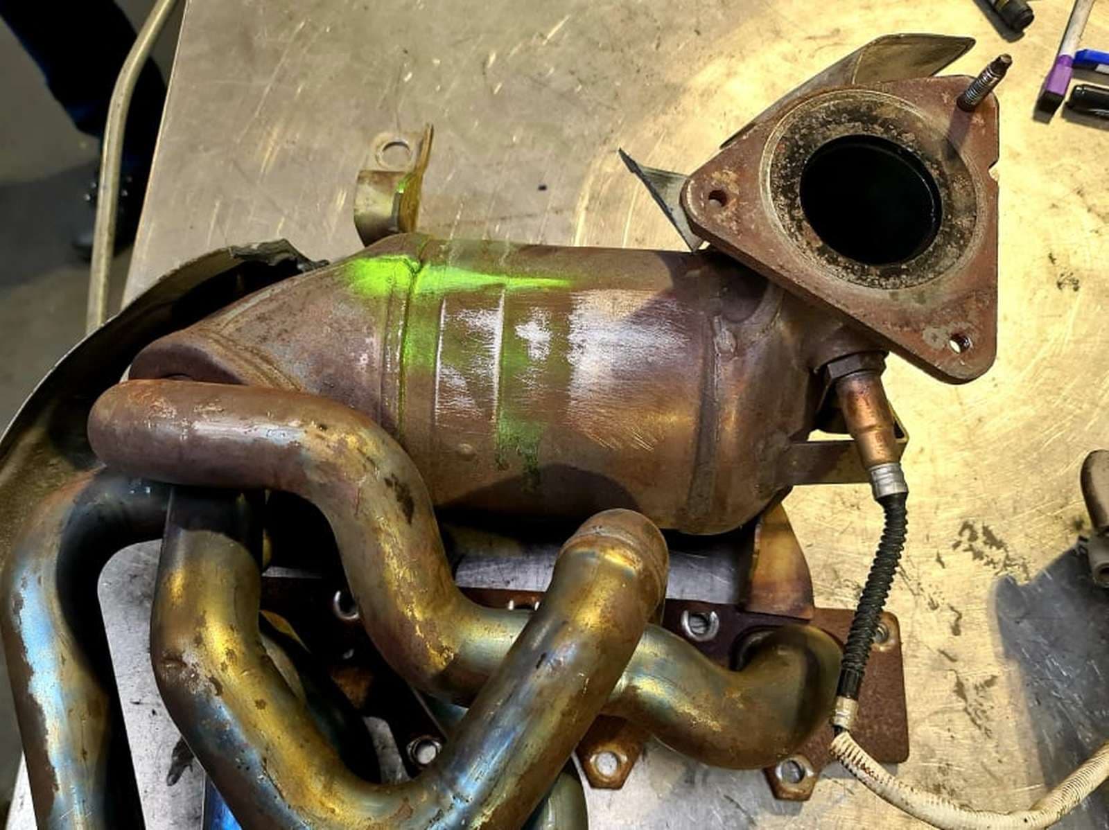 Катализатор от ZZZ 5548704-02/METAL