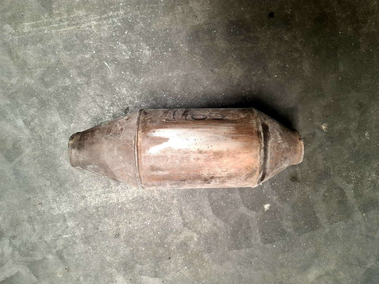 Катализатор от ZZZ KBA17140/103R-000057/METAL