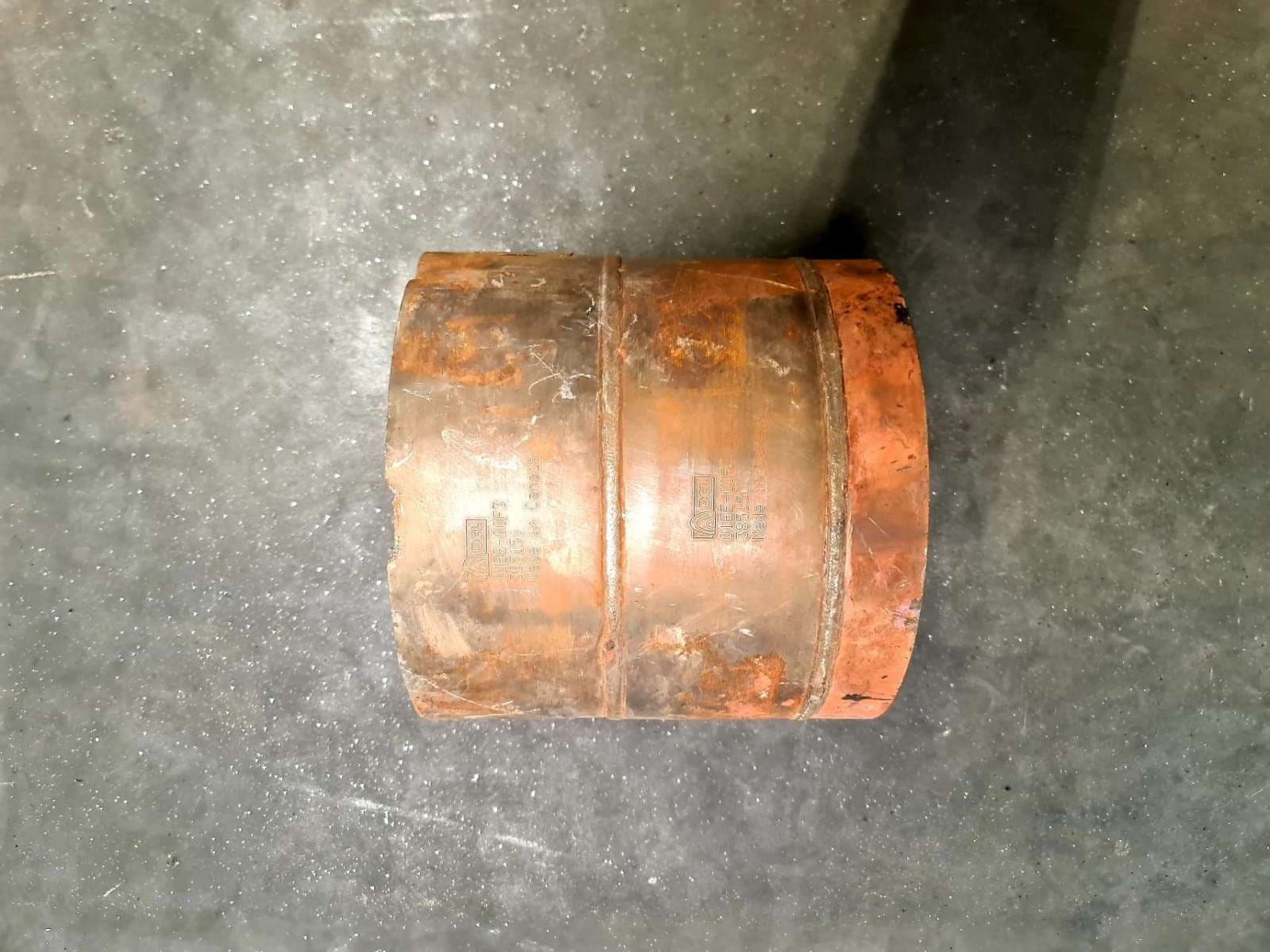 Катализатор от ZZZ 365790/C300Z9-01-0127-00F3-02/001EE-00F3/385151/385150/CANADA/METAL/ICP