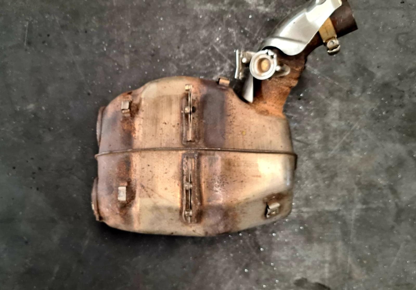 Катализатор от BMW 1851853041002/METAL/ICP