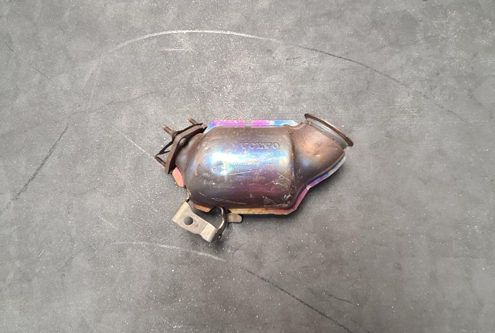 Катализатор от VOLVO 31422127/CERAMIKA/ICP