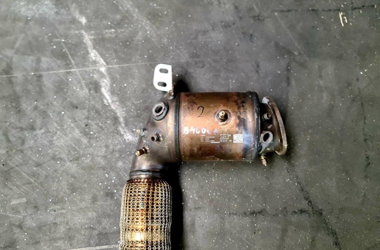 Катализатор от BMW 14097610/82599366/CERAMIKA