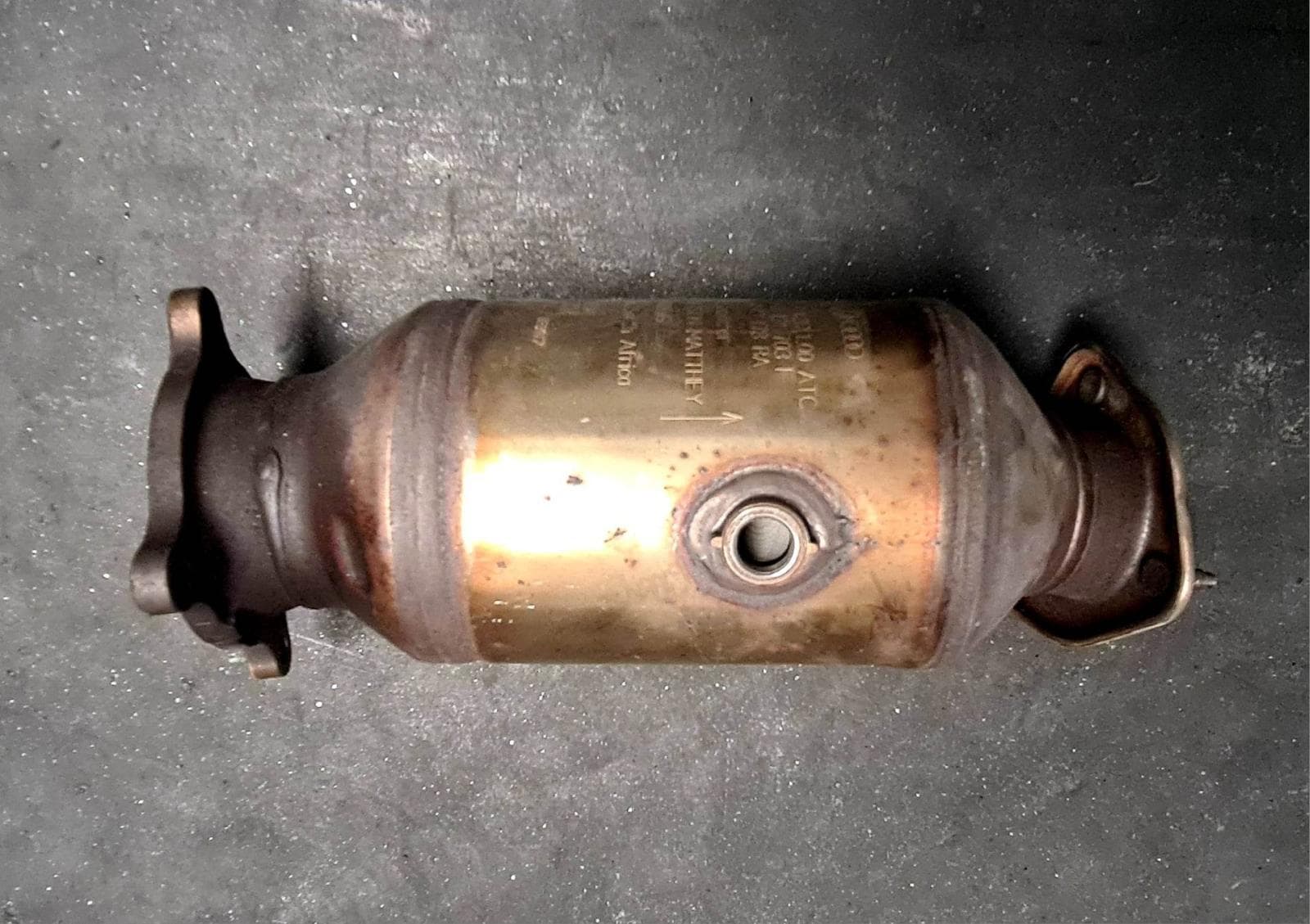 Катализатор от VOLKSWAGEN/AUDI/SKODA/SEAT 4M0131703F/4M0178BA/112071437100/CERAMIKA/ICP