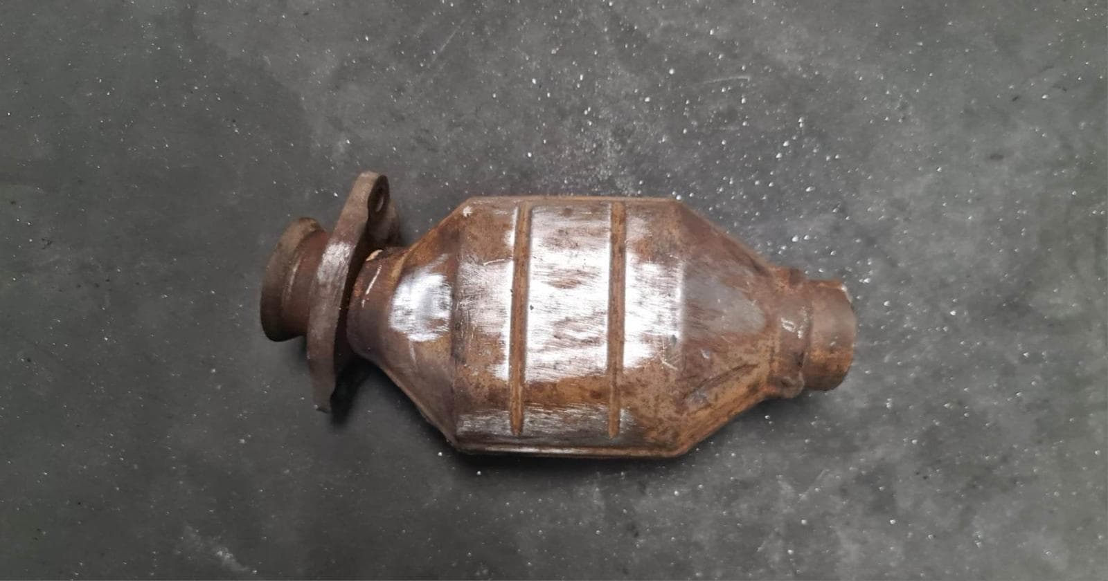 Катализатор от FORD GŁÓWKA/6W135E212DG/CERAMIKA/XRF