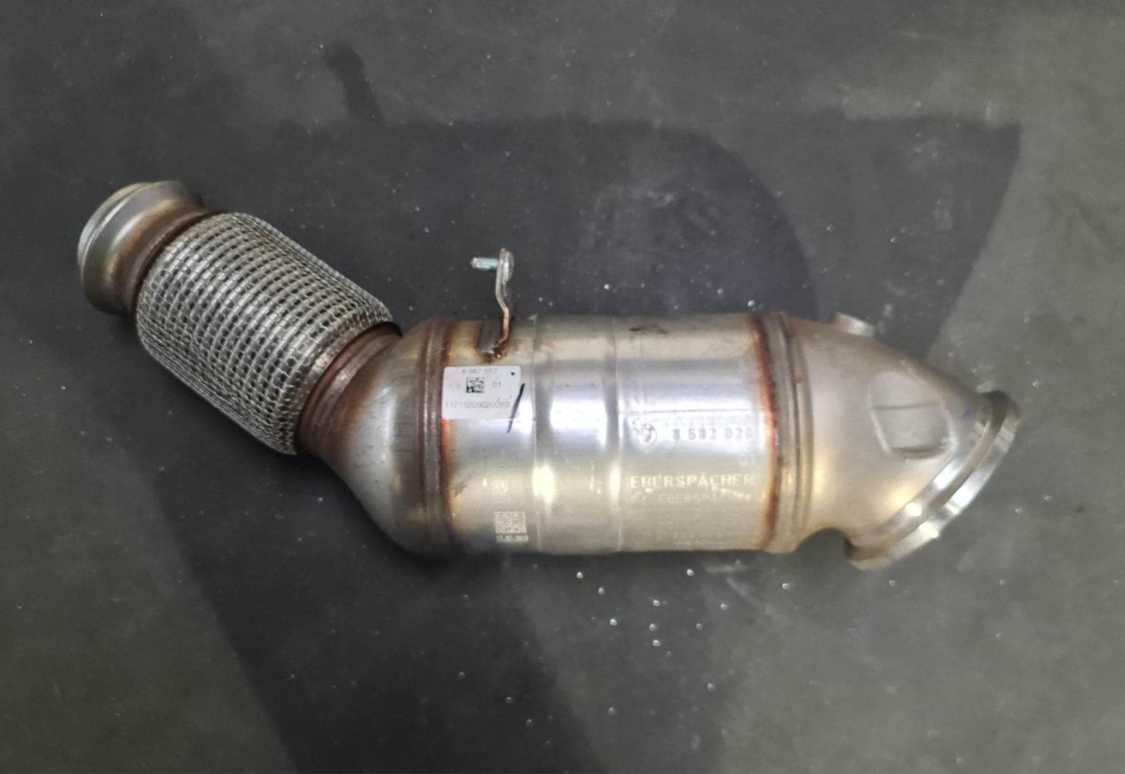 Катализатор от BMW 8682019/1121520309001/R22/EBERSPACHER/GERMANY/CERAMIKA/ICP