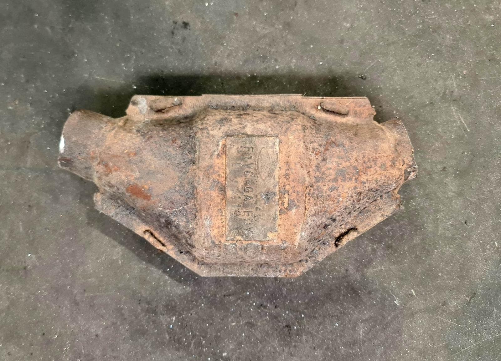 Катализатор от FORD F1VCGA/CERAMIKA/XRF