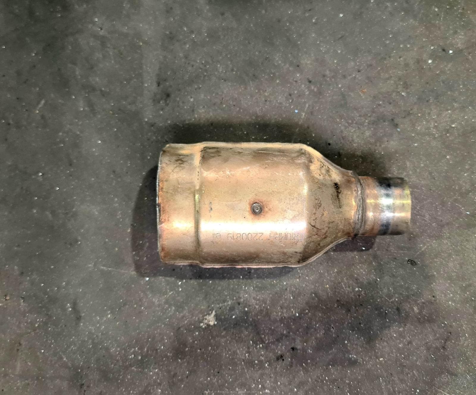 Катализатор от ZZZ TRIUMPH2200819/METAL/XRF