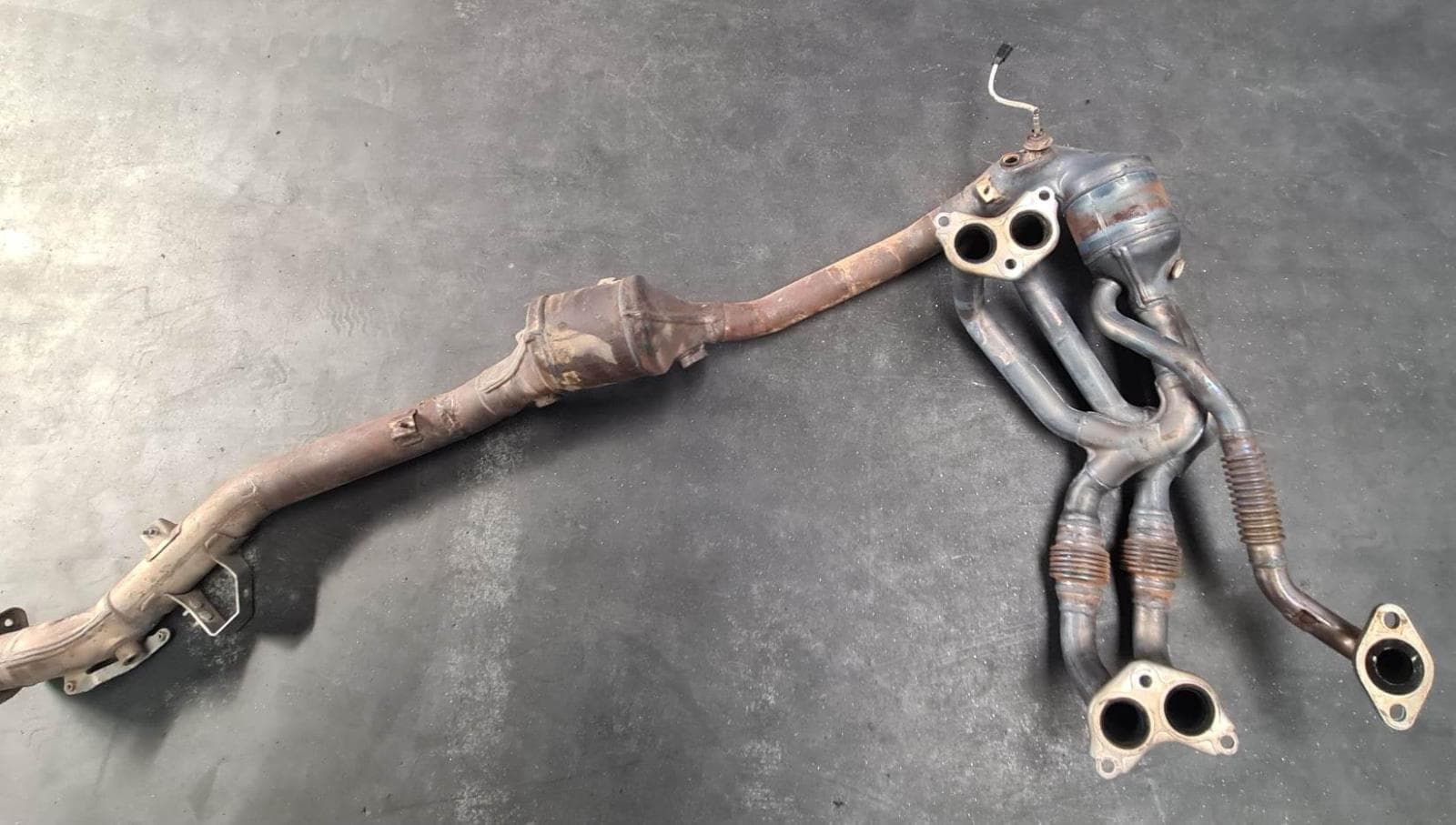 Катализатор SUBARU FCB01/JEDNA STRONA 2 SZTUKI/CERAMIKA/ICP