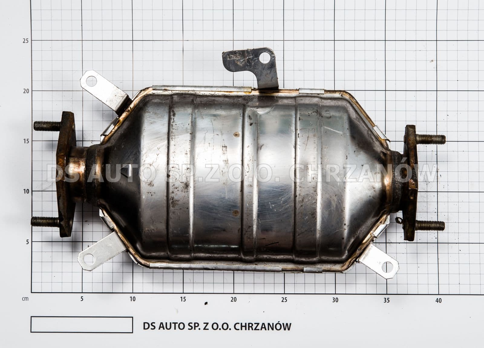 Катализатор от MAZDA B3M9