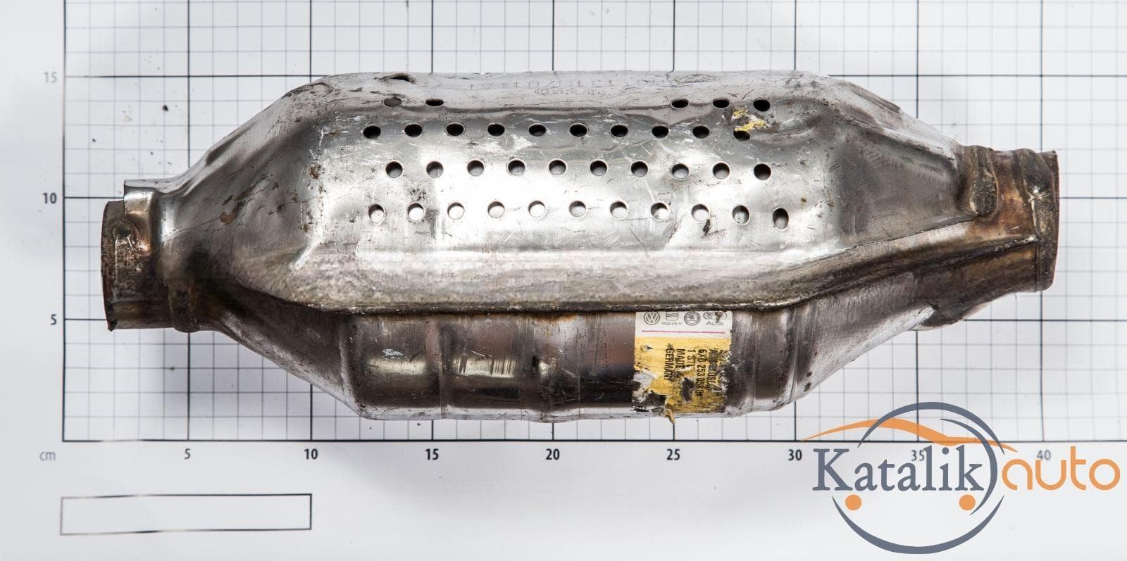 Катализатор от VOLKSWAGEN/AUDI/SKODA 6N0131701G/VWGERMANY
