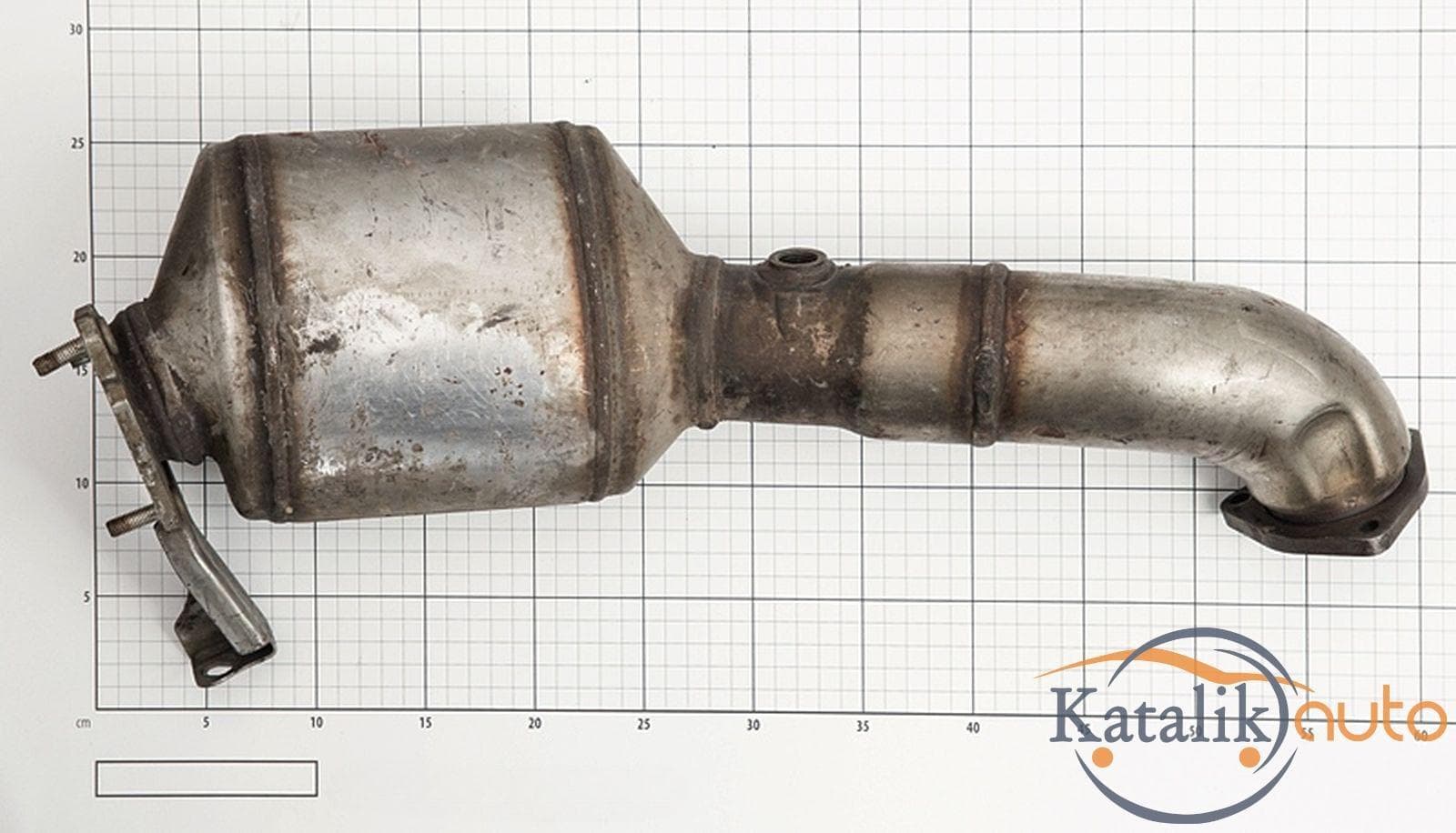 Катализатор от VOLKSWAGEN/AUDI/SKODA/SEAT 4F0131701CL/4F0178AB/CERAMIKA/XRF