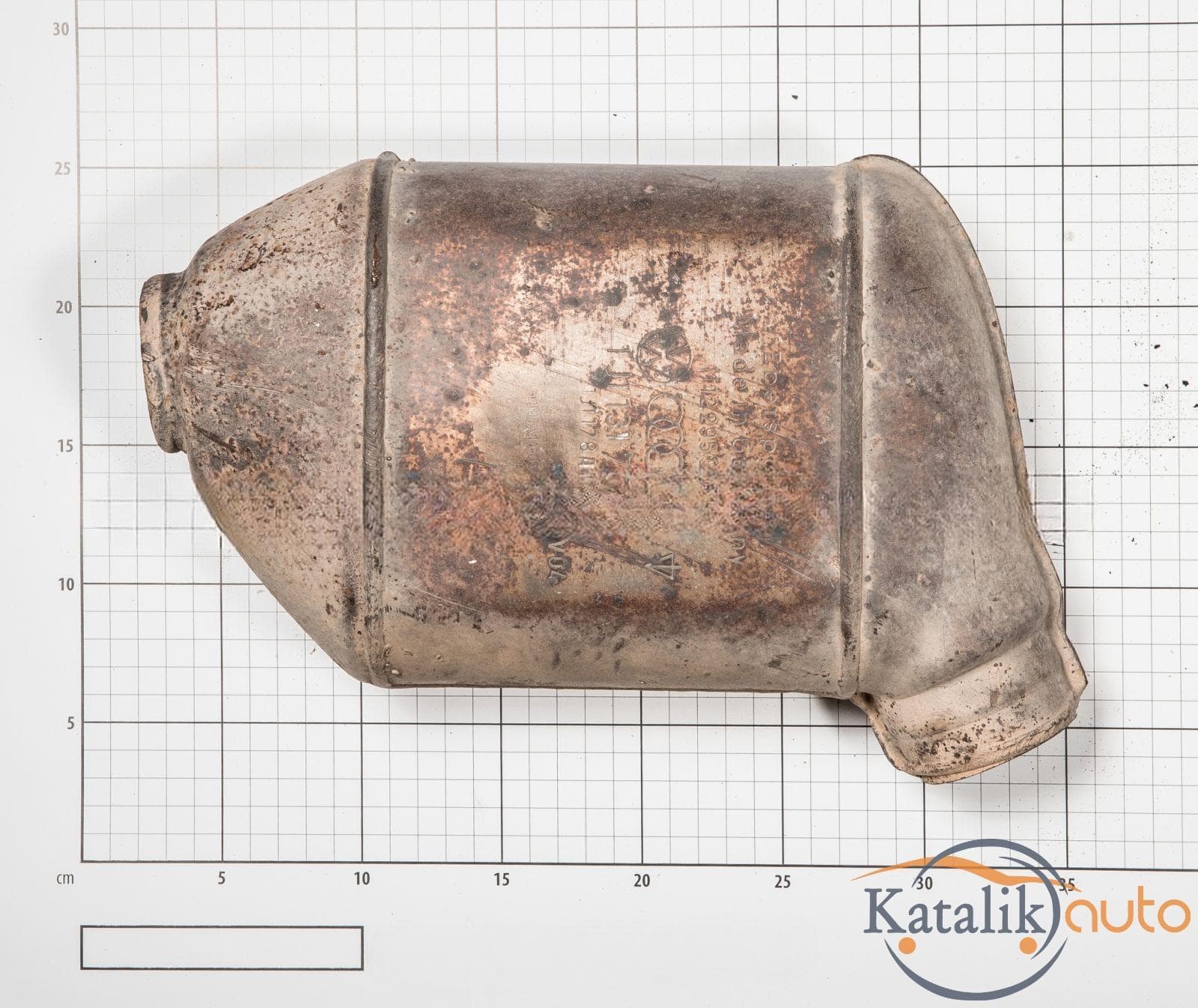 Катализатор от VOLKSWAGEN/AUDI/SKODA 1J1131701A/1J1178AA/111229530000