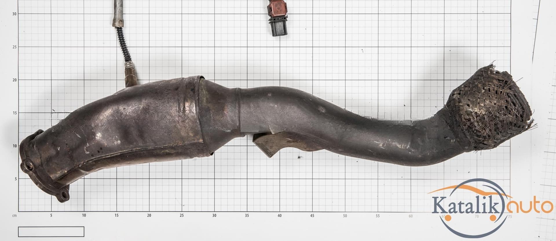 Катализатор от VOLKSWAGEN/AUDI/SKODA/SEAT 4F0131701CT/4F0000178AF/METAL