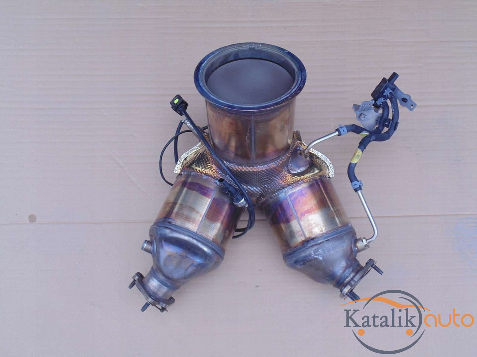 Катализатор VOLKSWAGEN/AUDI/SKODA/SEAT 4N0131765/4N0181AA/8-07588.01/4N0131765/4N0181AA/8-07588.01/95B.131.703H/95B178C/8-0802201/CERAMIKA/XRF