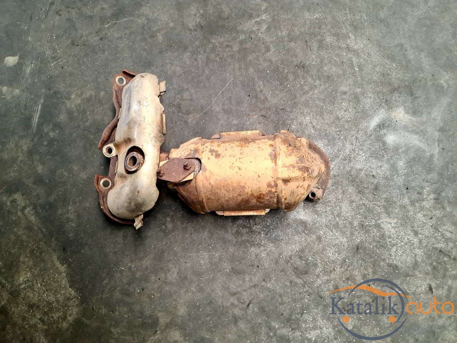 Катализатор от TOYOTA R20070/METAL