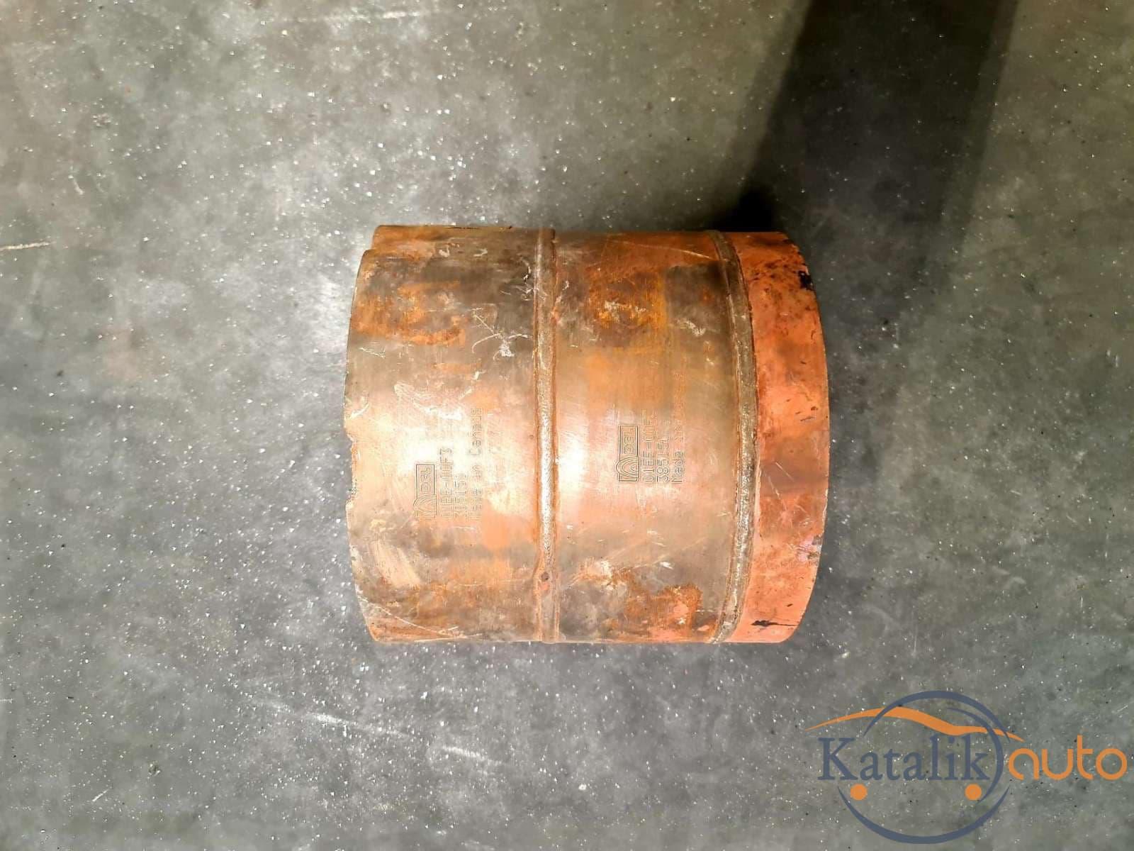 Катализатор от ZZZ 365790/C300Z9-01-0127-00F3-02/001EE-00F3/385151/385150/CANADA/METAL/ICP