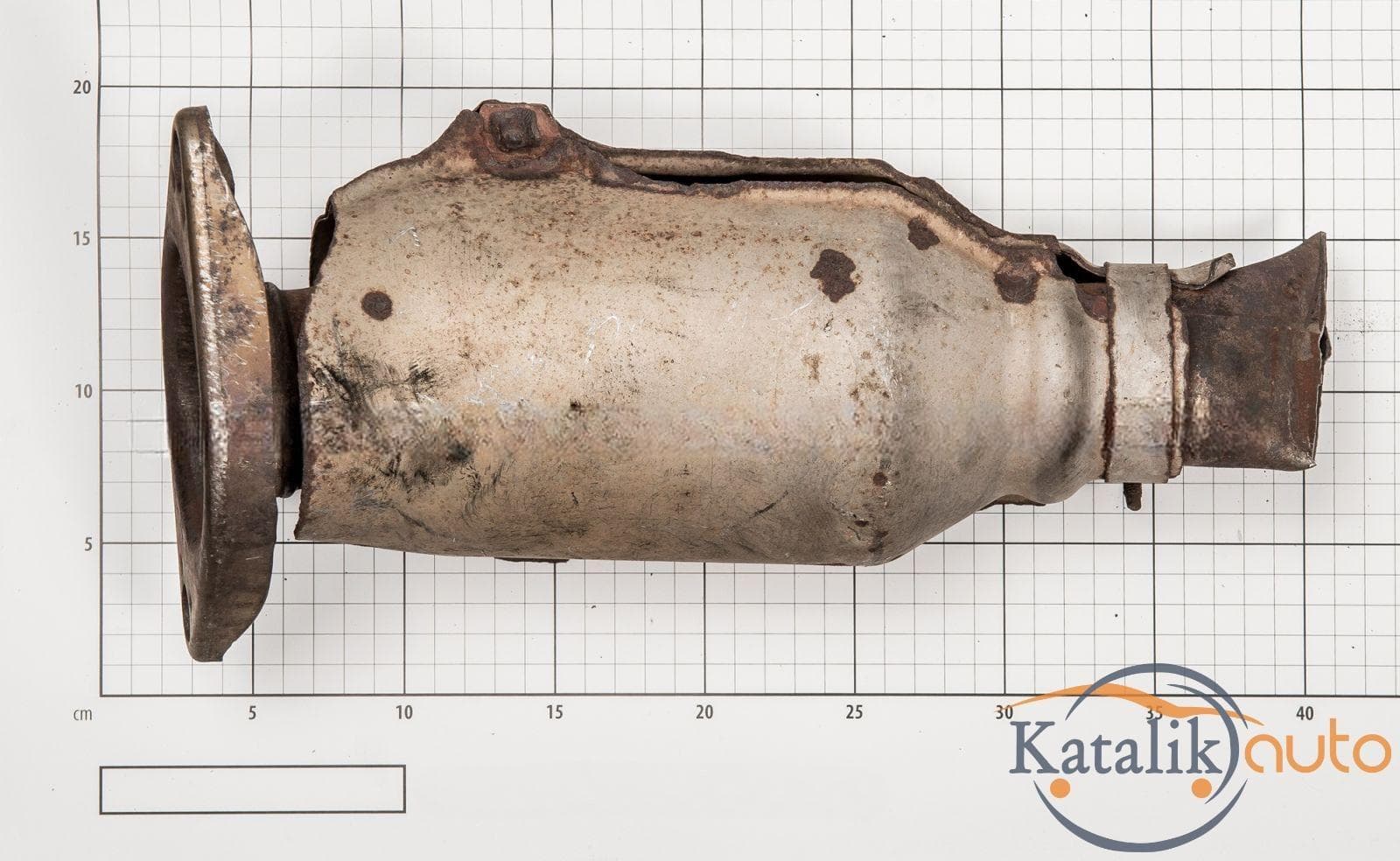 Катализатор от NISSAN BC25BE/BC25J7/BC26B2/BC26GD/BC26ML/BC28EM/BC25F8/BC25F9