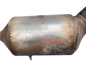 Катализатор от Ford - Mazda AB39-5E211-JD AB39-5F297-JB №2