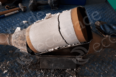 Катализатор от Daihatsu S221