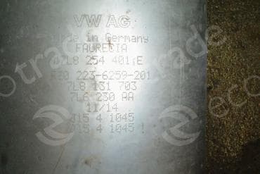 Катализатор от Audi - Porsche - Volkswagen 7L8254401E 7L8131703 7L6230AA