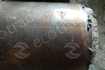 Катализатор от Audi - Volkswagen 7L8254301K 7L8131701AA 7L8178CA