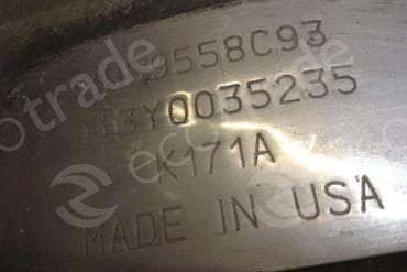 Катализатор от International Trucks 3859558C93 043Y0035235