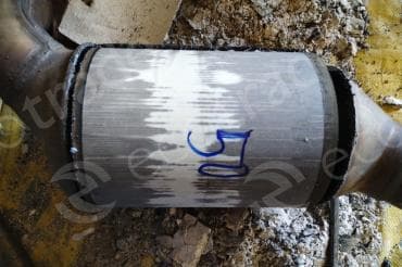 Катализатор от Ford - Mazda AB39-5E211-JD  AB39-5F297-JB  EB3G-5E211-GB №3