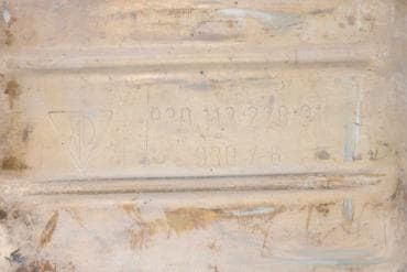 Катализатор от Porsche 93011322801 №3